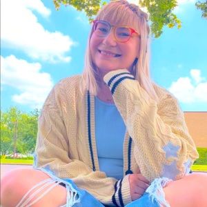 Meet your Posher, Catie